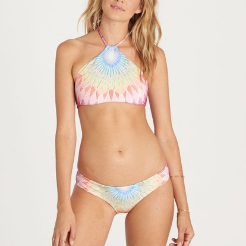Billabong Sunshine Daze Bikini Bottom 🌈
